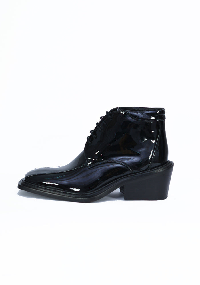 Flat shoes Martine Rose - Martine rose flat shoes black -  CMRAW231040BLACKLATEX