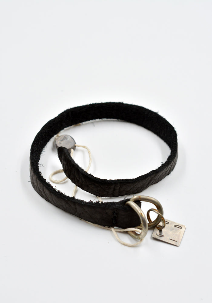 GUIDI BLT00B BISON FULL GRAIN LEATHER BRACELET BLACK | DOSHABURI Online Shop