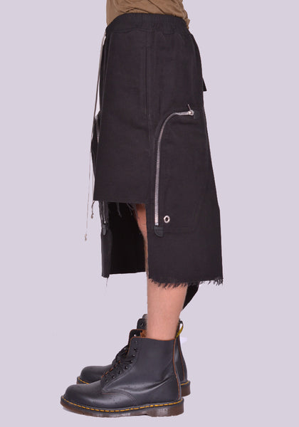 RICK OWENS MEN RR02D6341 TB 09 DARCCA SKIRT BLACK FW24 | DOSHABURI Online Shop