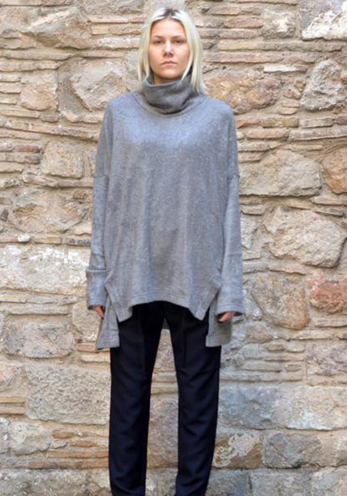 UJOH TURTLE NECK KNIT TUNIC SWEATER GREY 50% Off-Sale Doshaburi